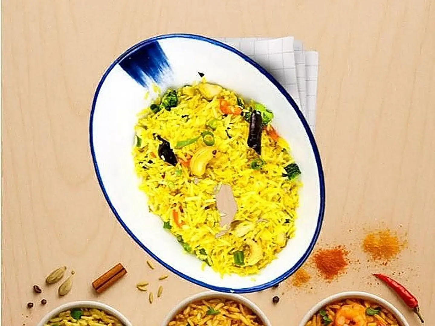 أرز مقلي بالدجاج سنغافورة