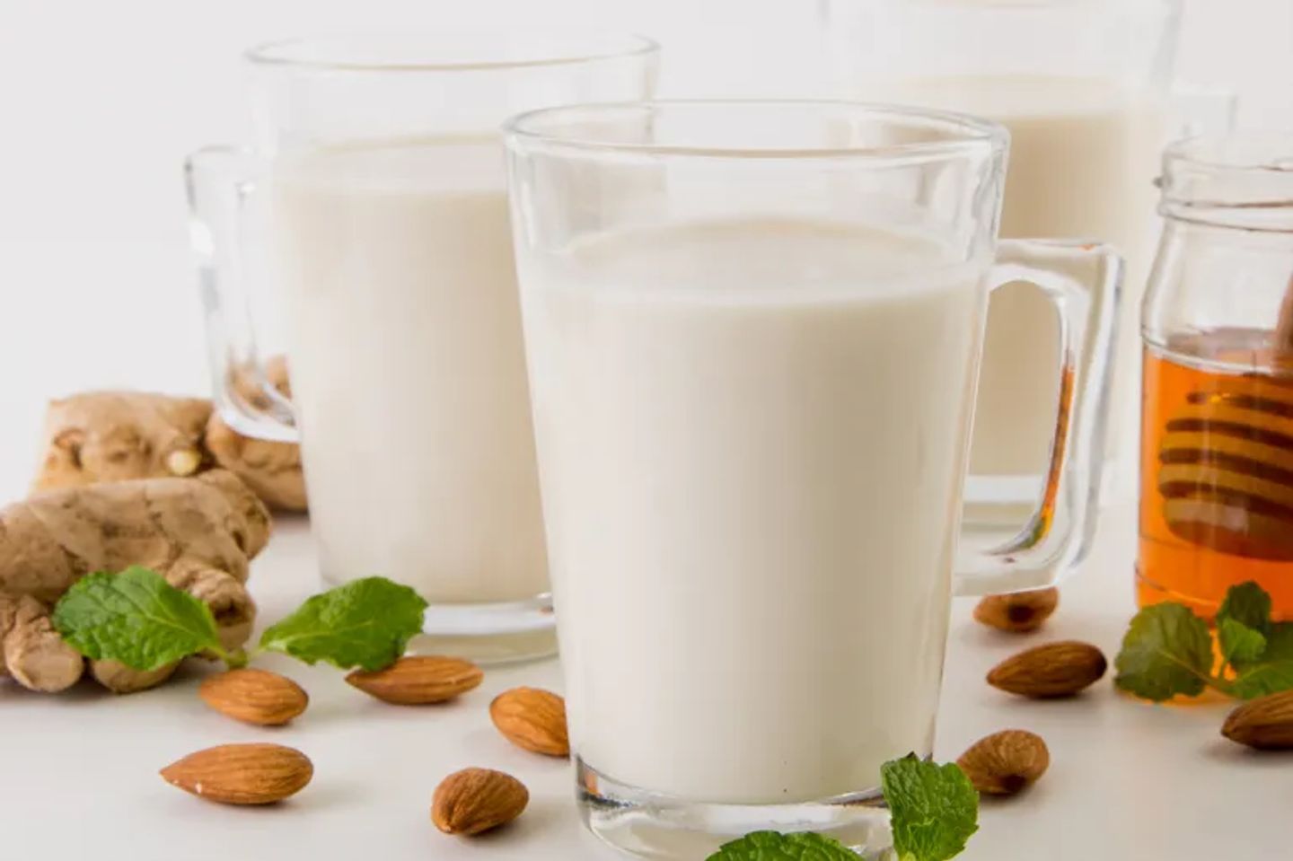 Large Ginger Milk
