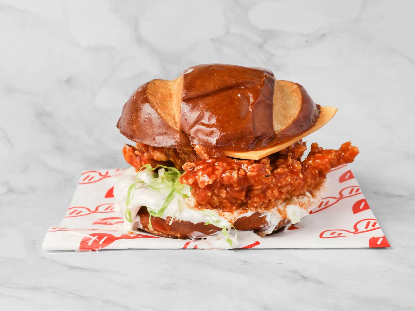 ساندوتش برجر هني سريراتشا رانش