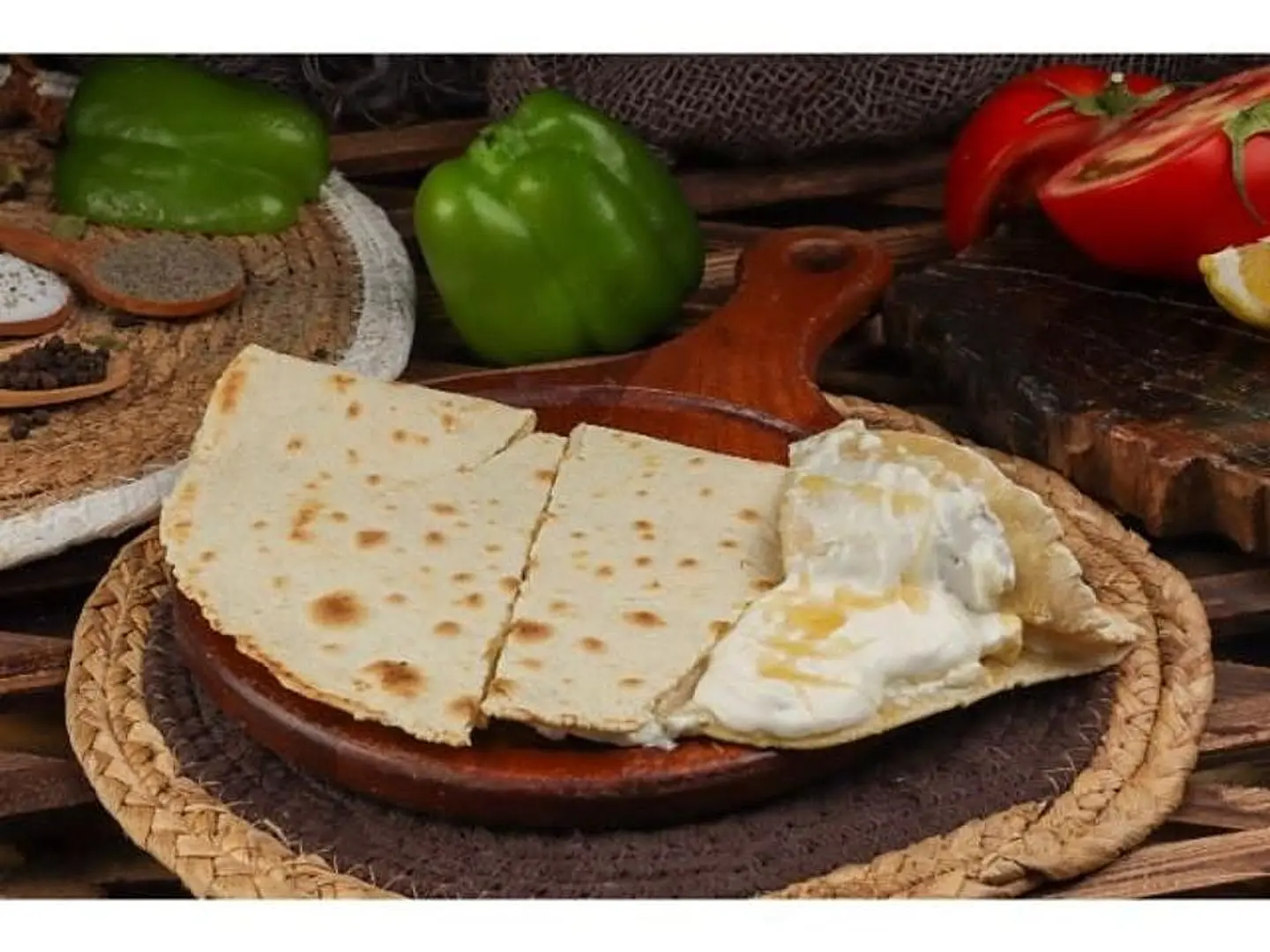 فطيرة لبنة عسل