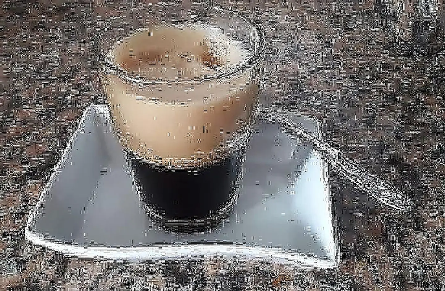 قهوة نص نص