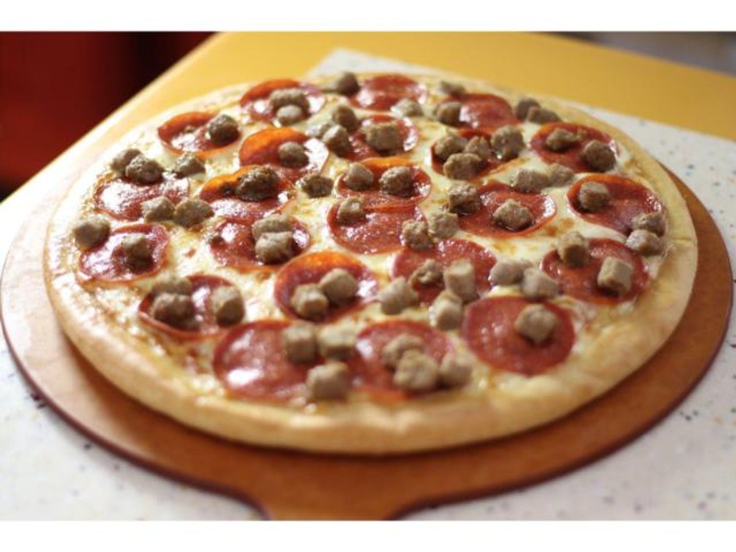 Pepperoni With Meat Pieces Pizza