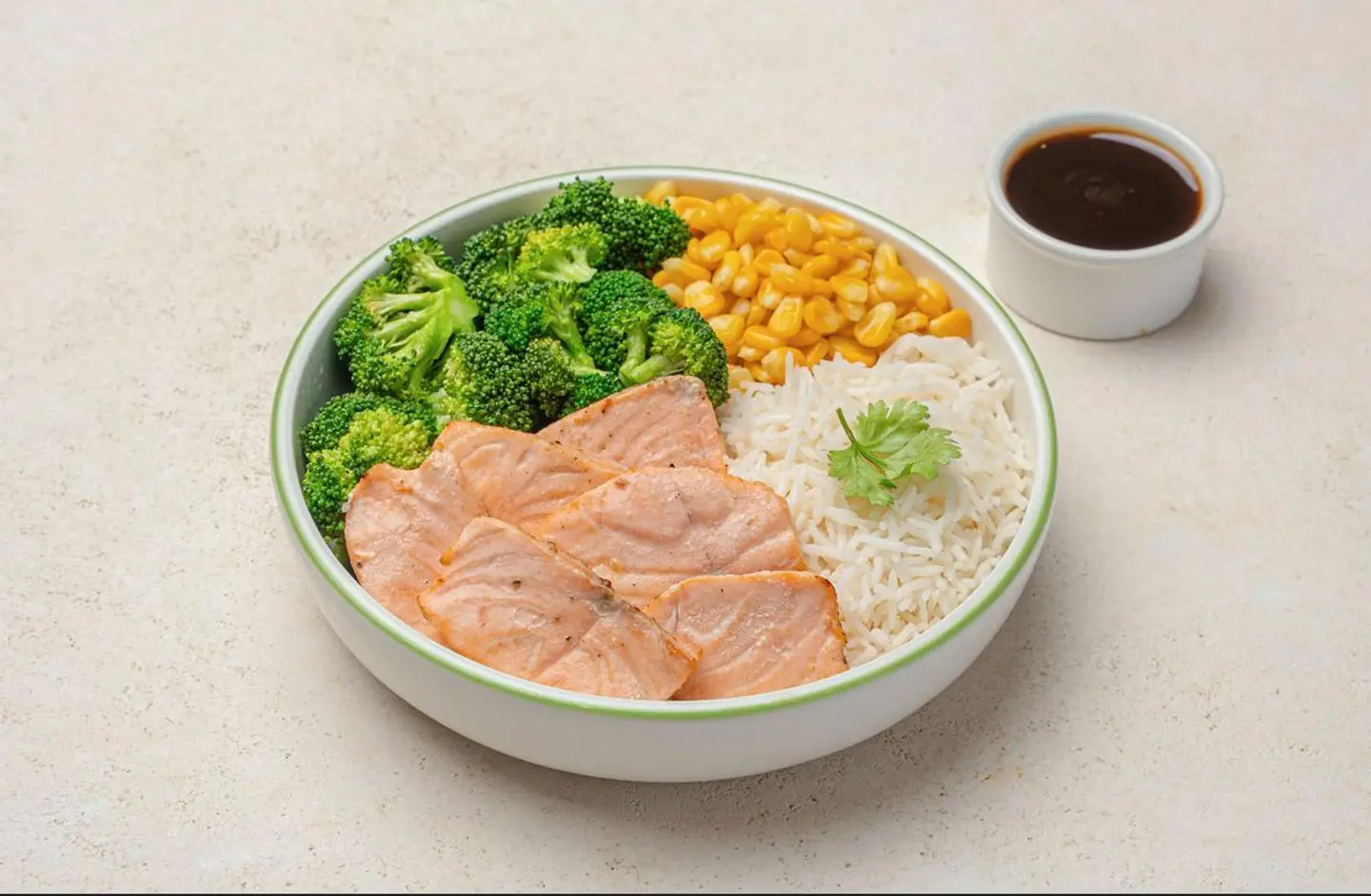 سلمون مع الزنجبيل وسط