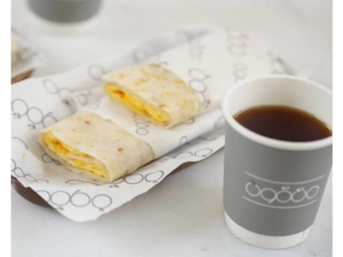 شباتي جبن و بيض و بطاطس عمان