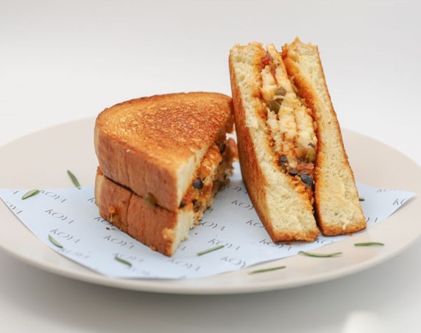 Grilled Halloumi Sandwich