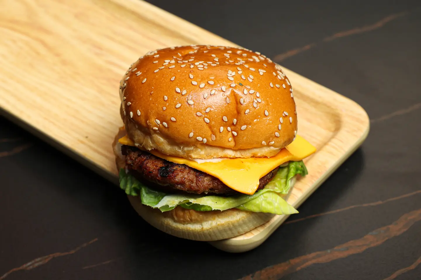 Grilled Beef Burger With Cheese