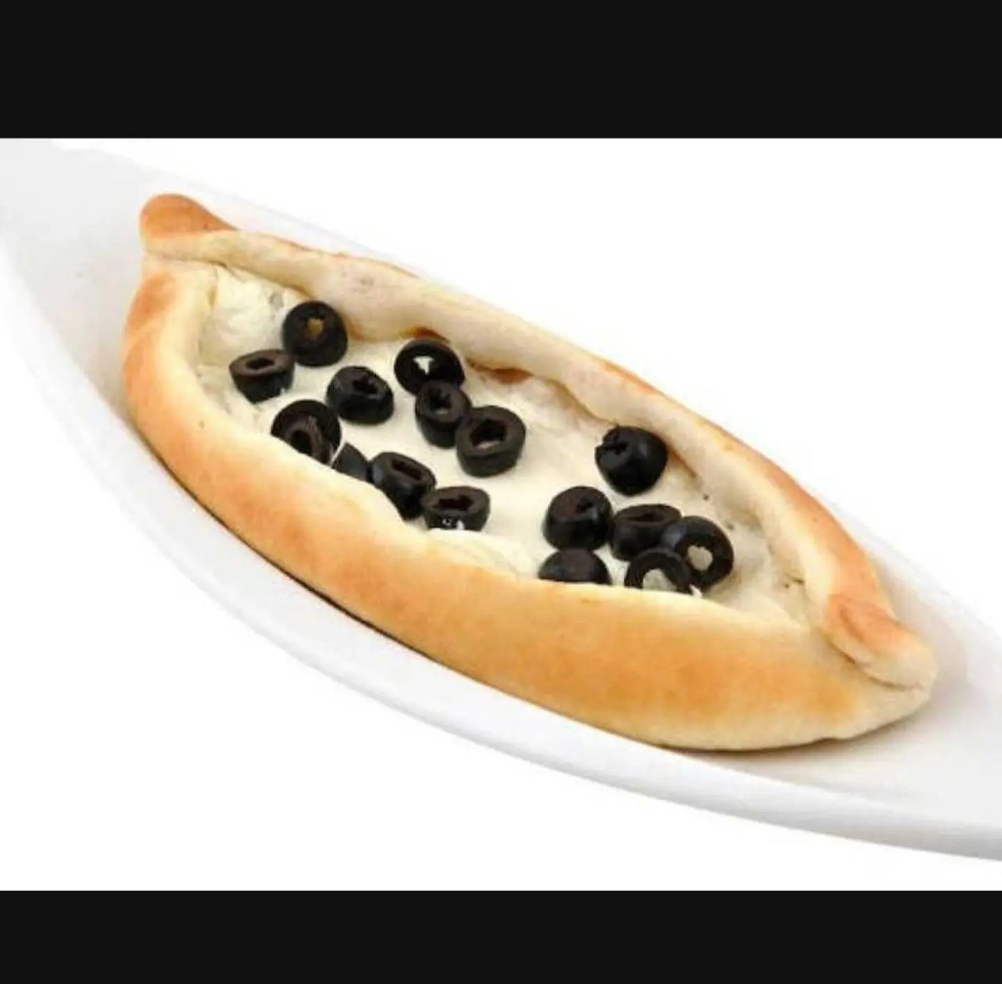 فطيرة زيتون و زعتر