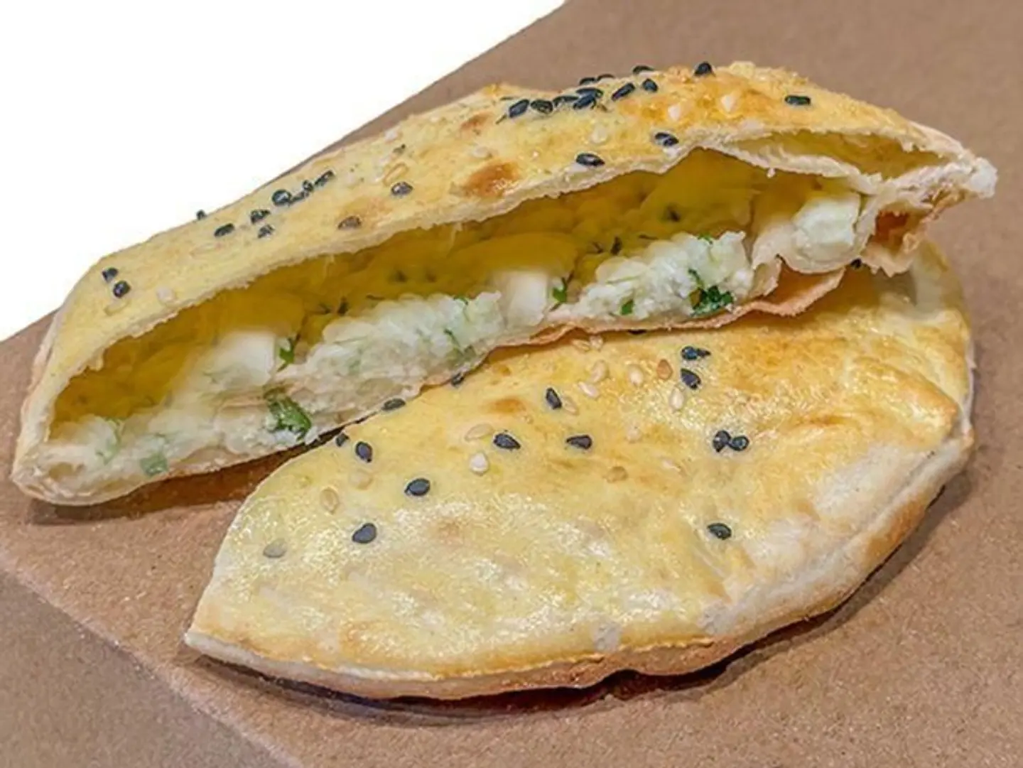 فطيرة عكاوي