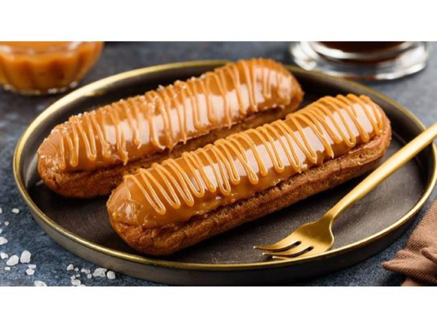 Caramel Eclair