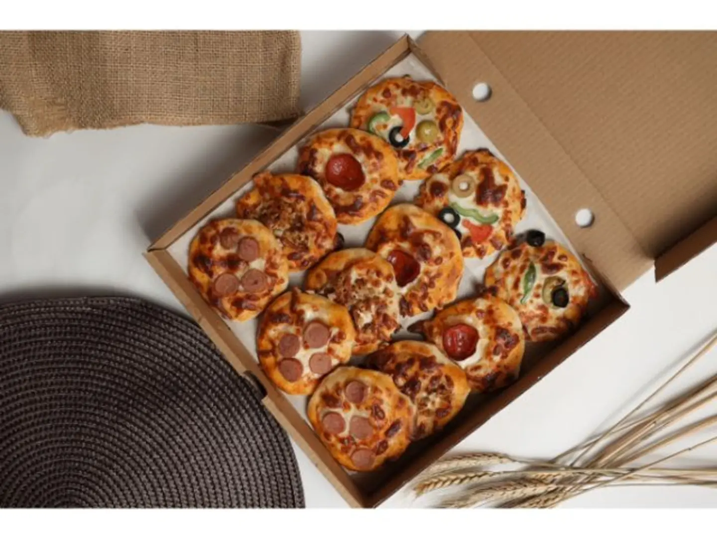 بوكس ميني بيتزا 12 حبة