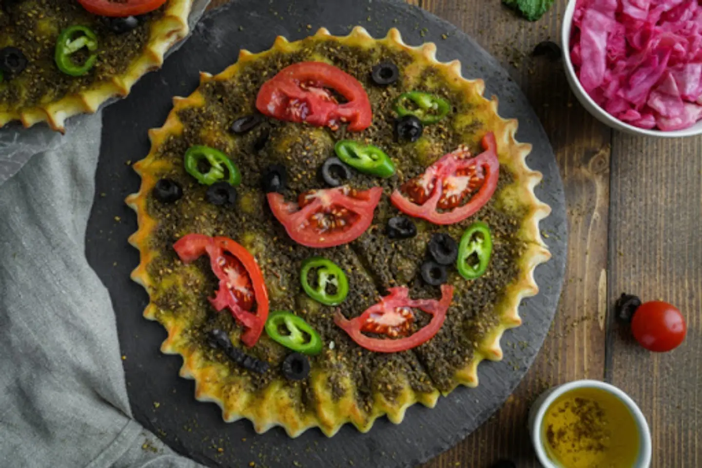 Zaatar With Vegetables Pie