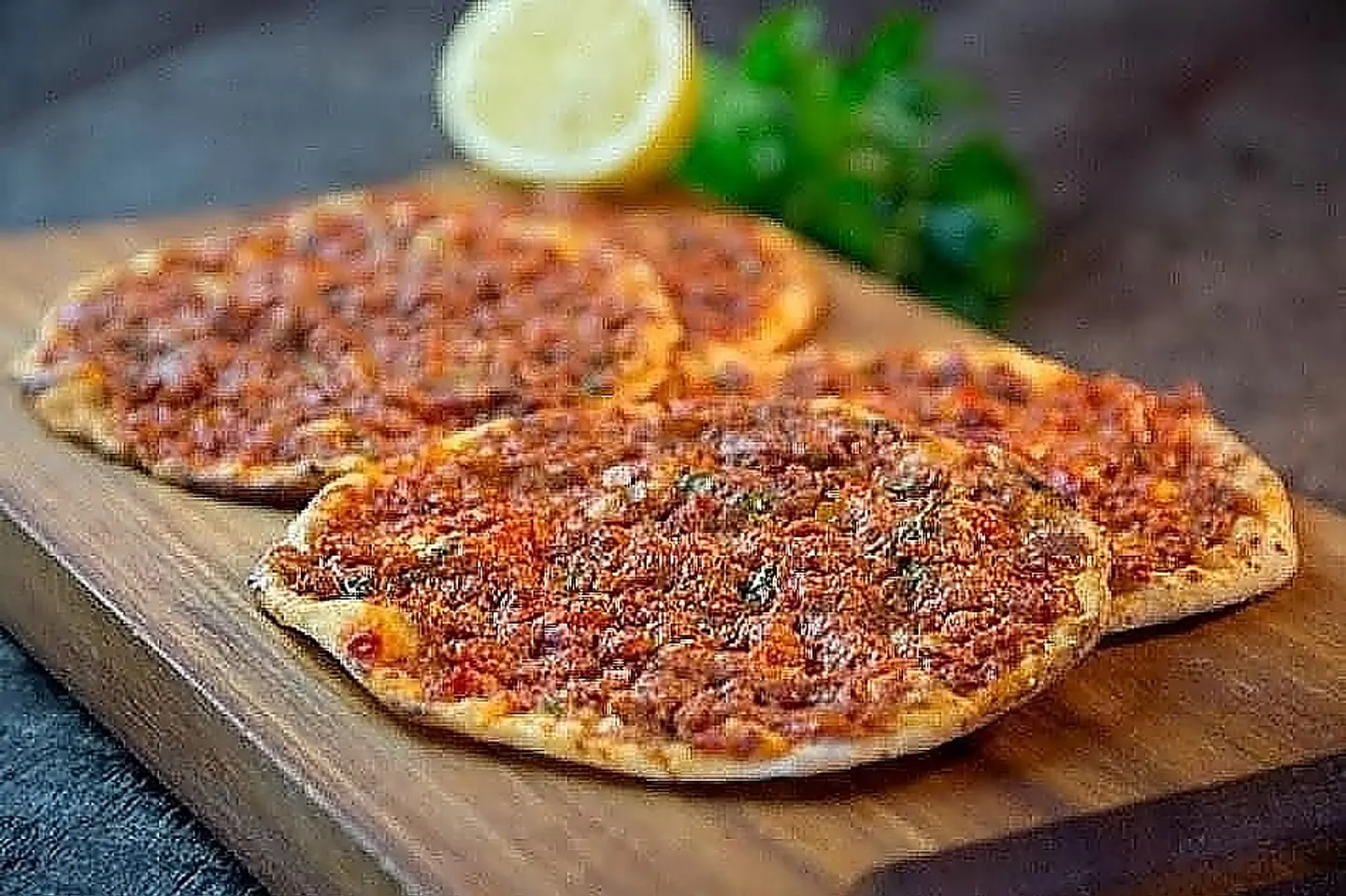 لحم بالجبن