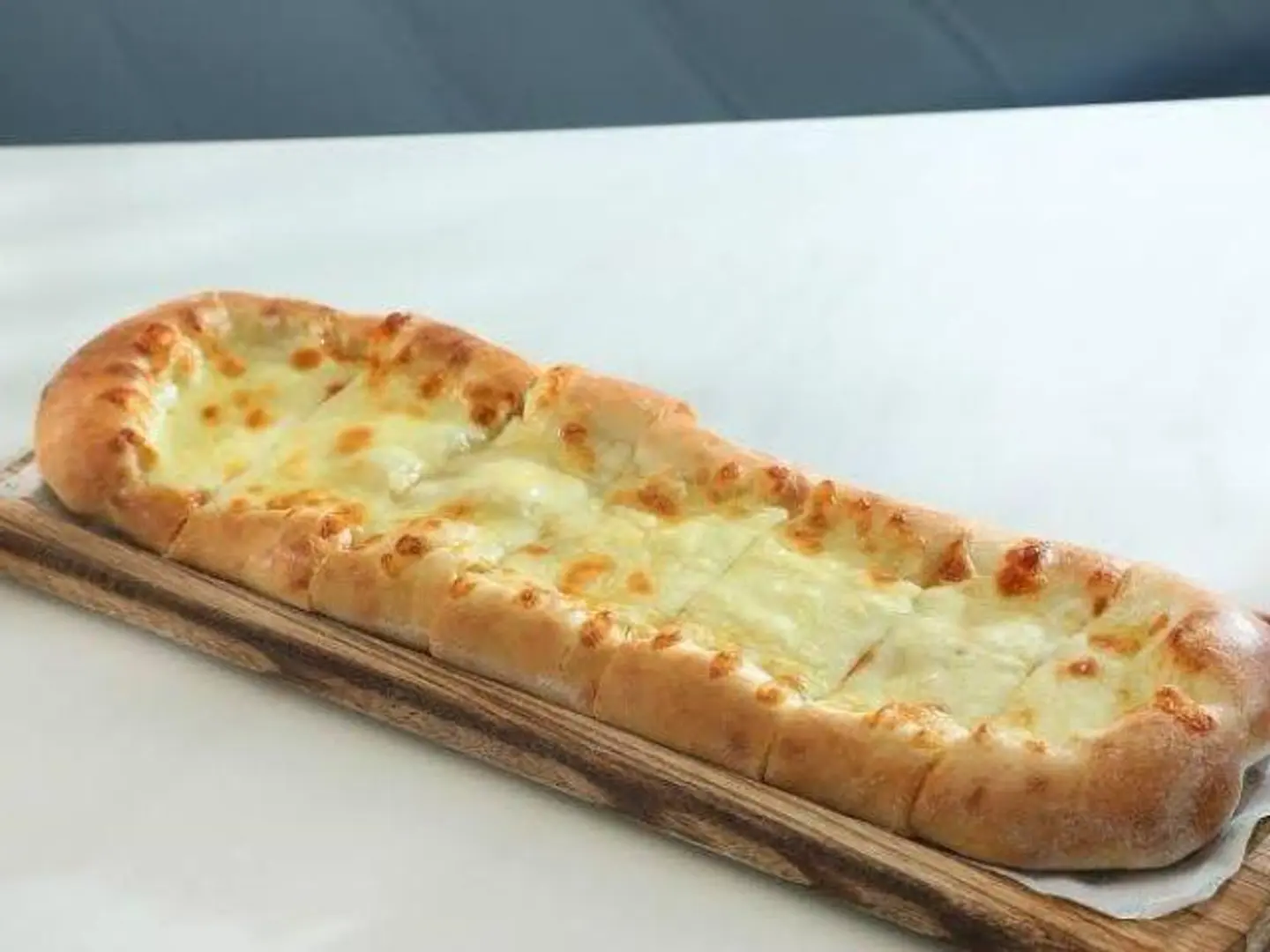 Mozzarella Cheese Pie