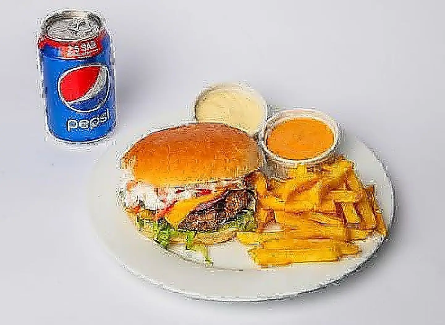 وجبة برجر لحم