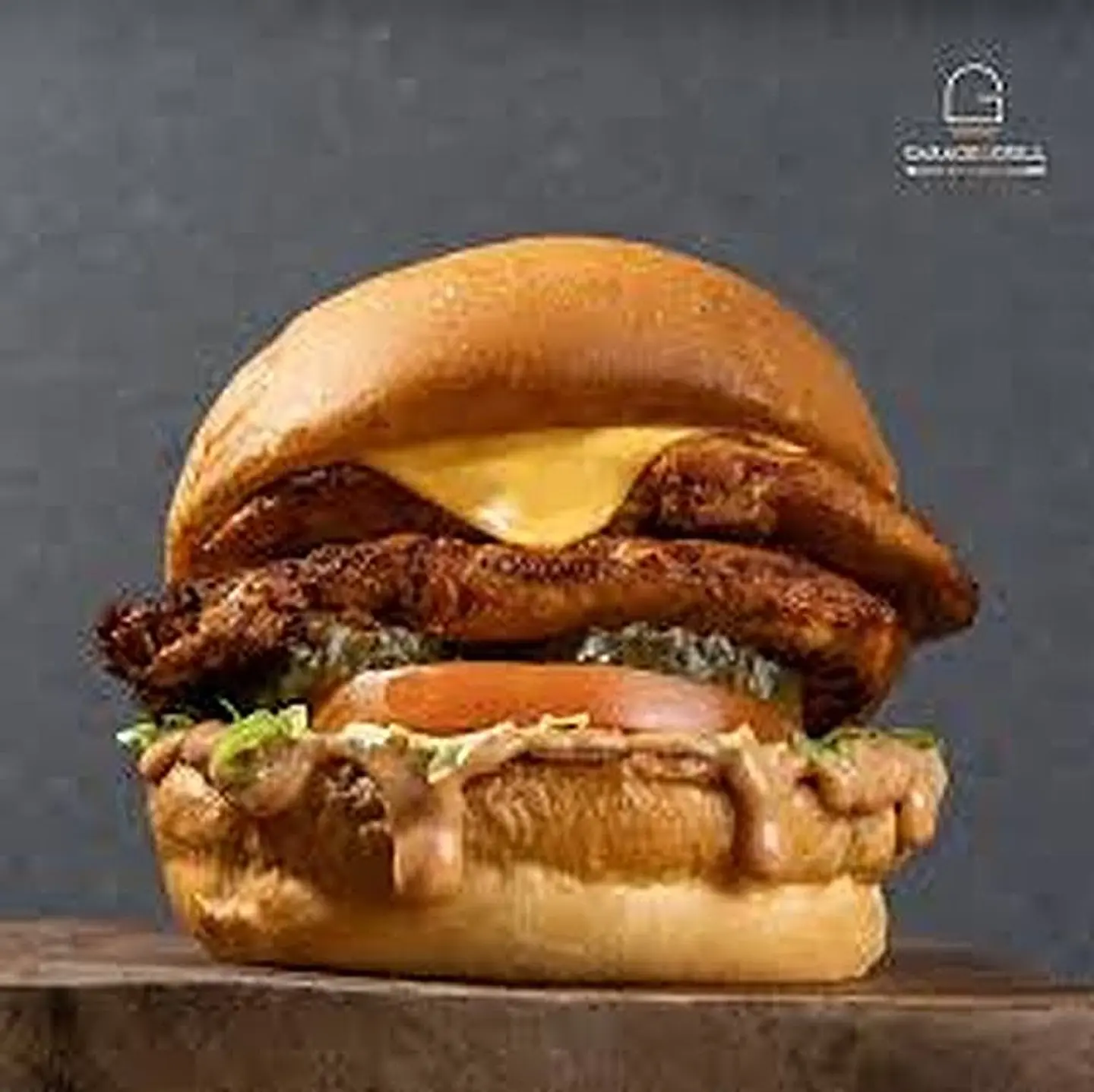 Grilled Chicken Burger Al Karmel