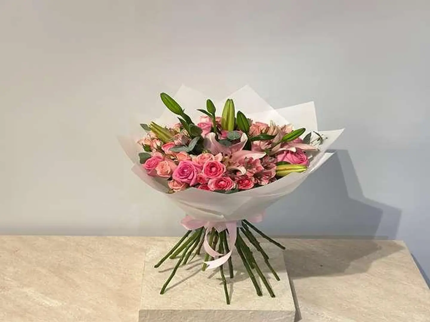 باقة لمسة الورد الفاخر