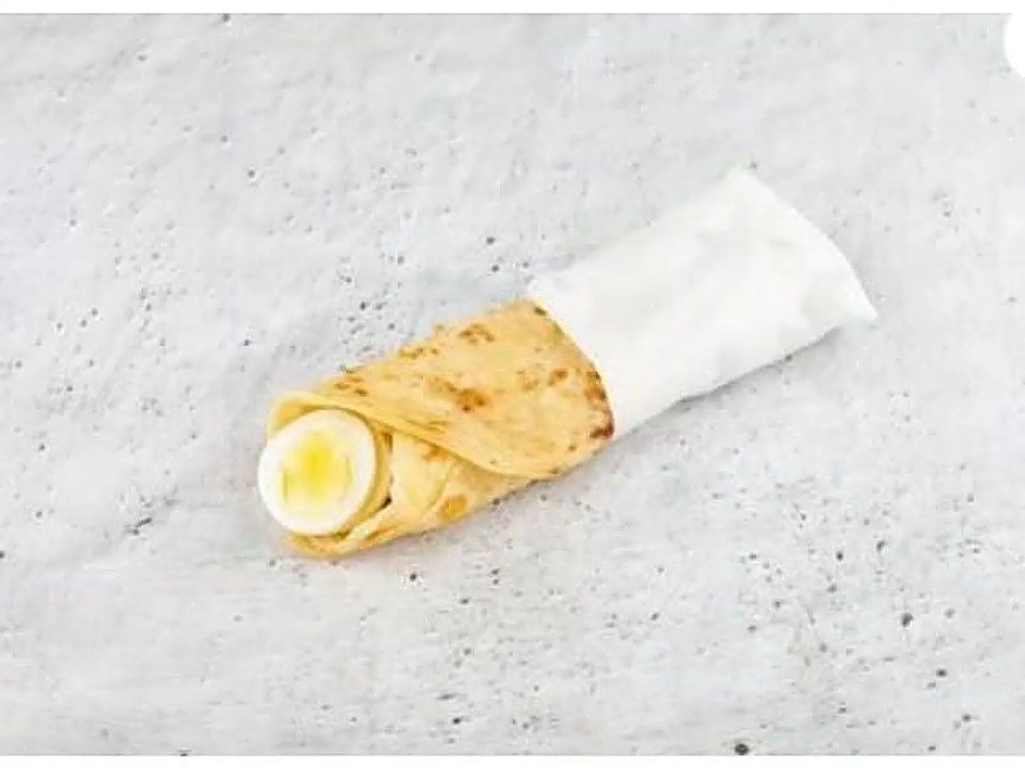 شباتي بيض مسلوق