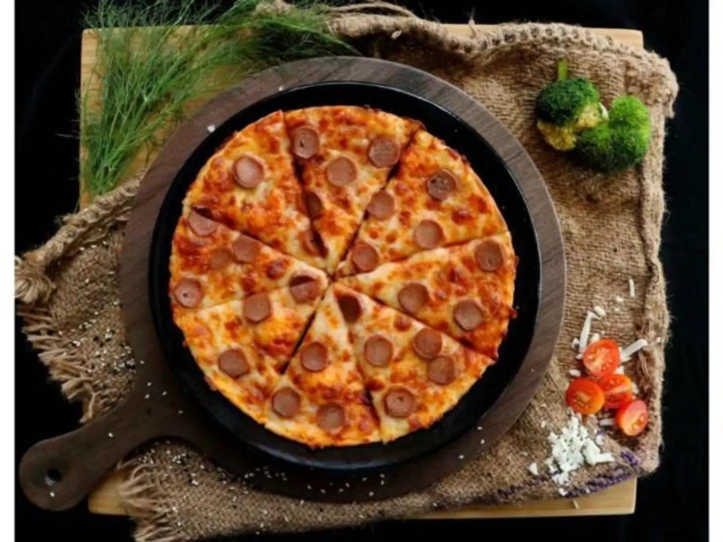 Sausage Pizza