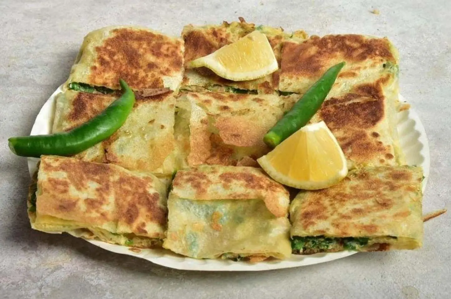 مطبق بالخضار