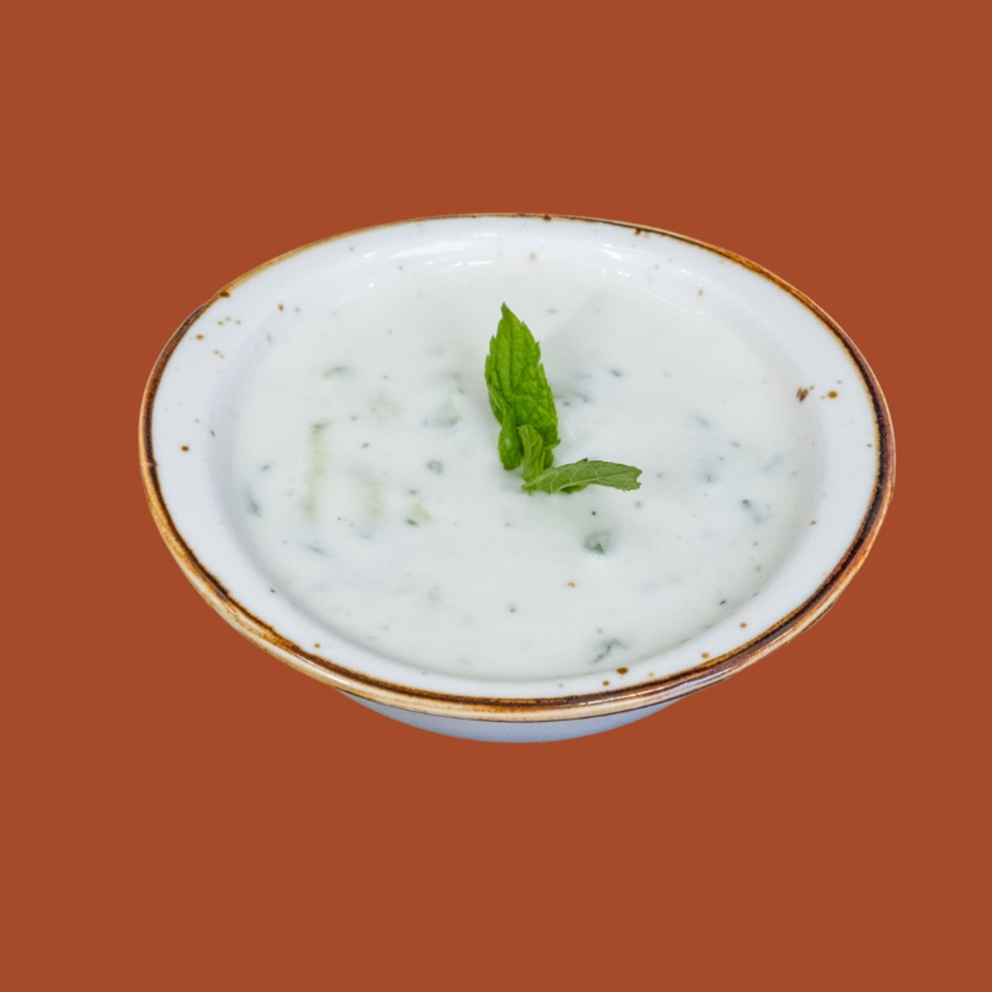 سلطة خيار باللبن