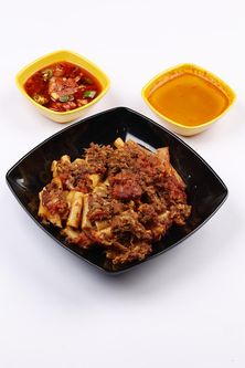 طاجن مكرونة باللحمة