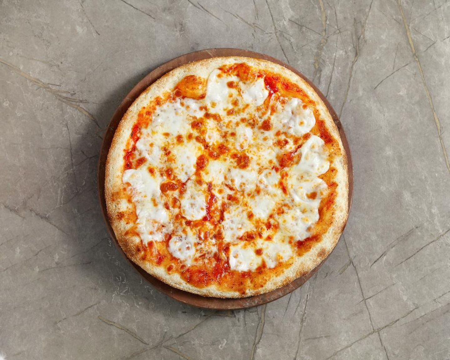 Cheeses Pizza