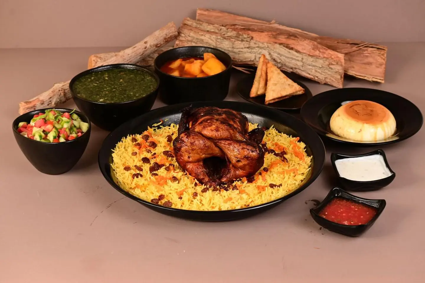 عرض كومبو عائلي لوبيان