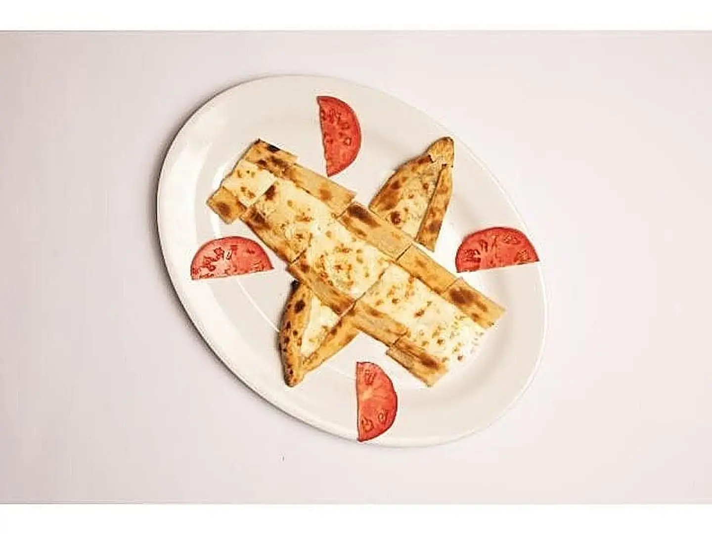 Labneh And Cheese Tray 12 Pieces