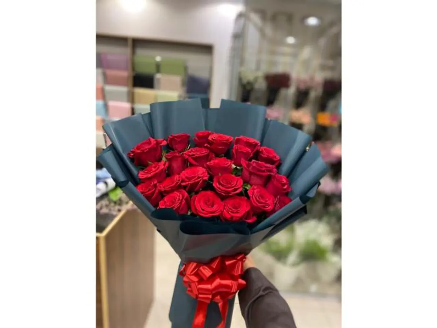 باقه احمر وسط