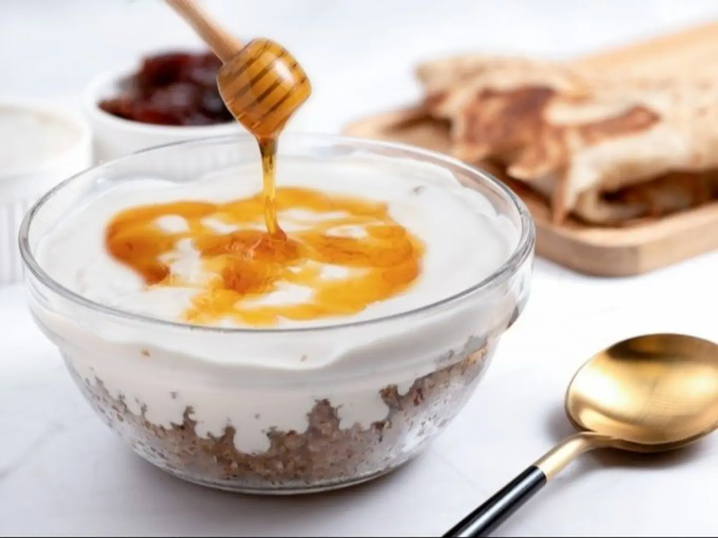 عريكة قشطة مع عسل