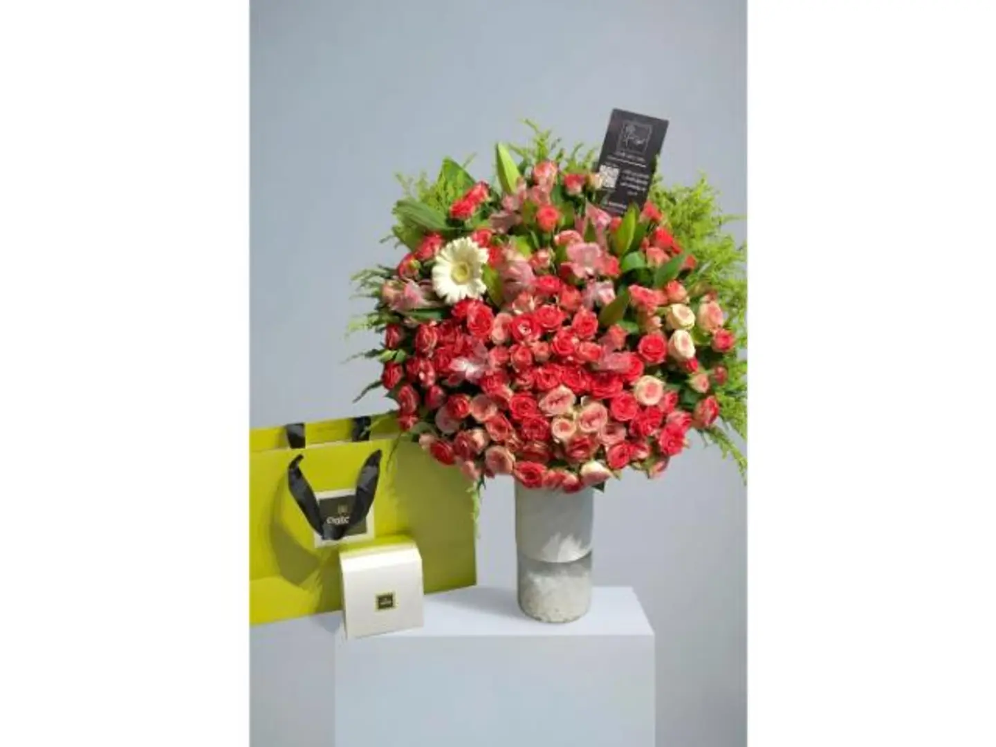 Vase With Patchi 2
