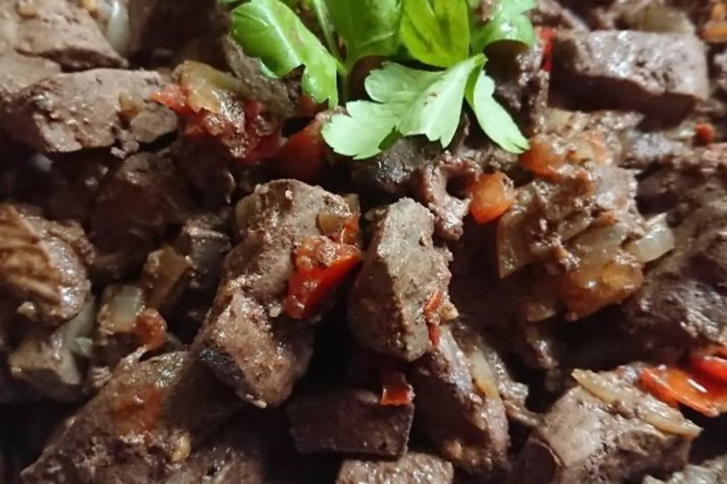 حمسة كبدة بدبس الرمان