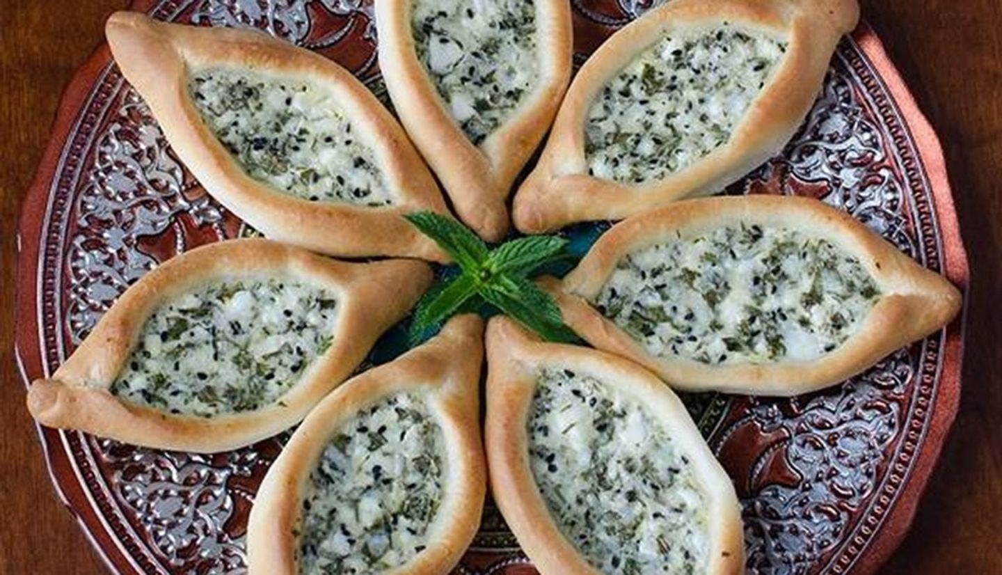 لبنة و زعتر