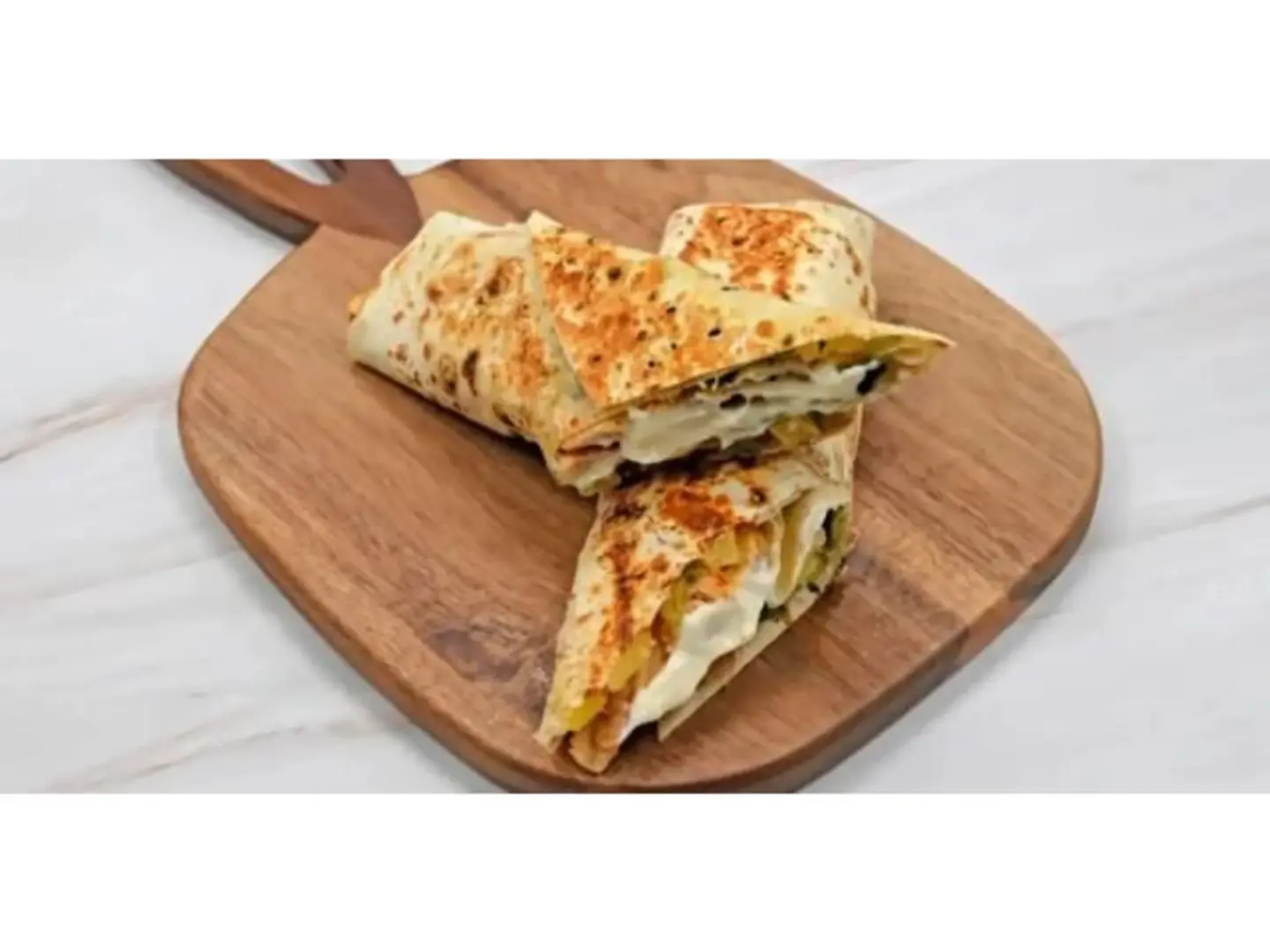 فطيرة لبنه شاورما لحم