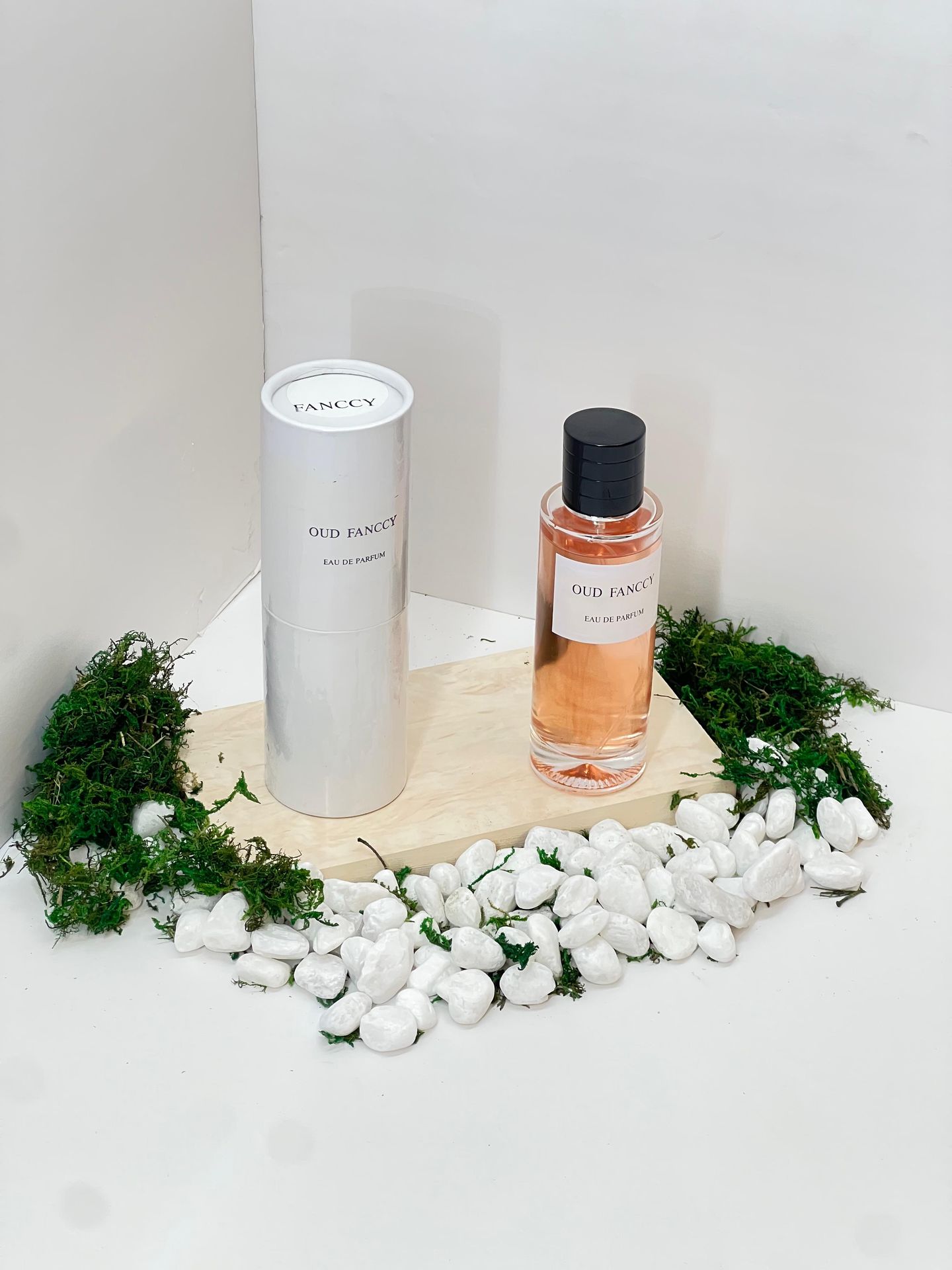 عطر عود أصفهان