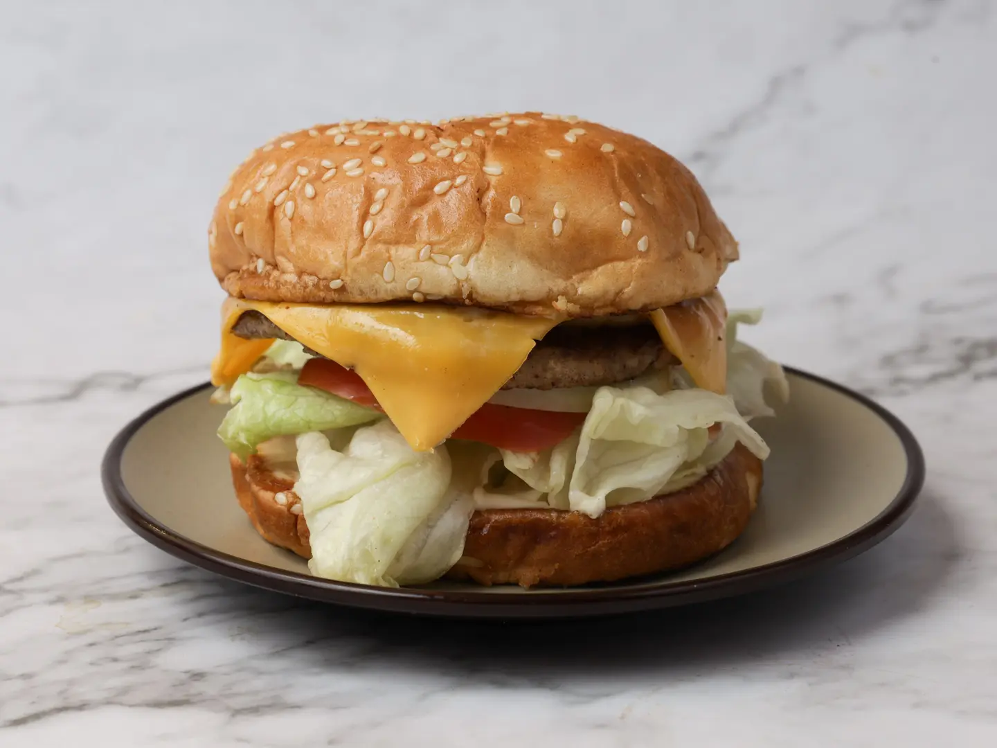 برجر لحم مشوي