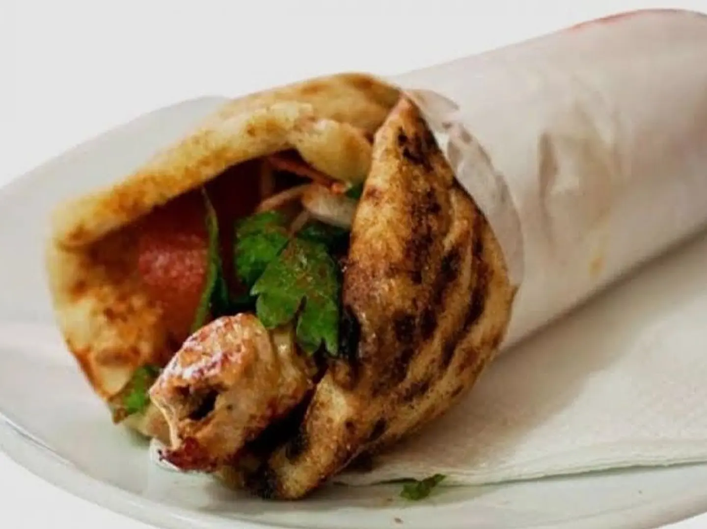 سندوتش كباب لحم صغير