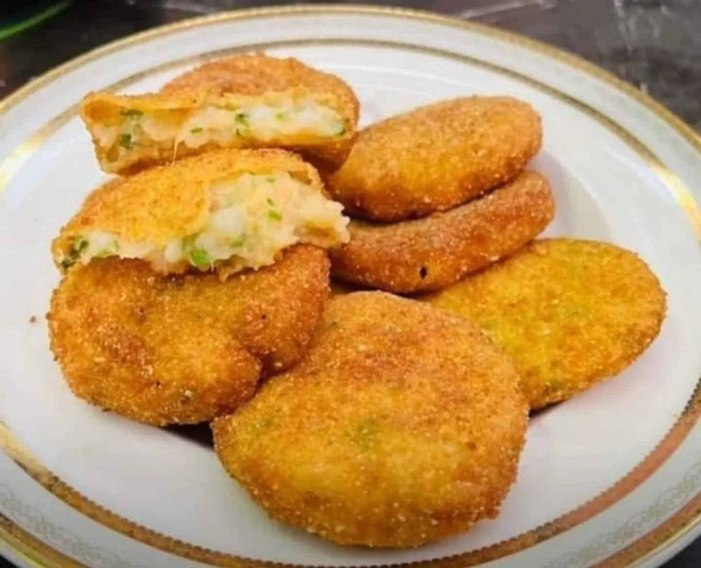 بطاطس بانية