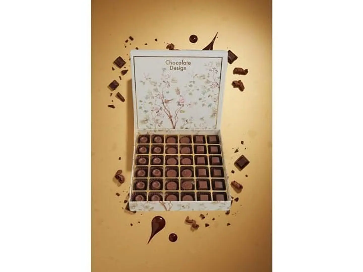 Large Square Box 36 Pieces Beige