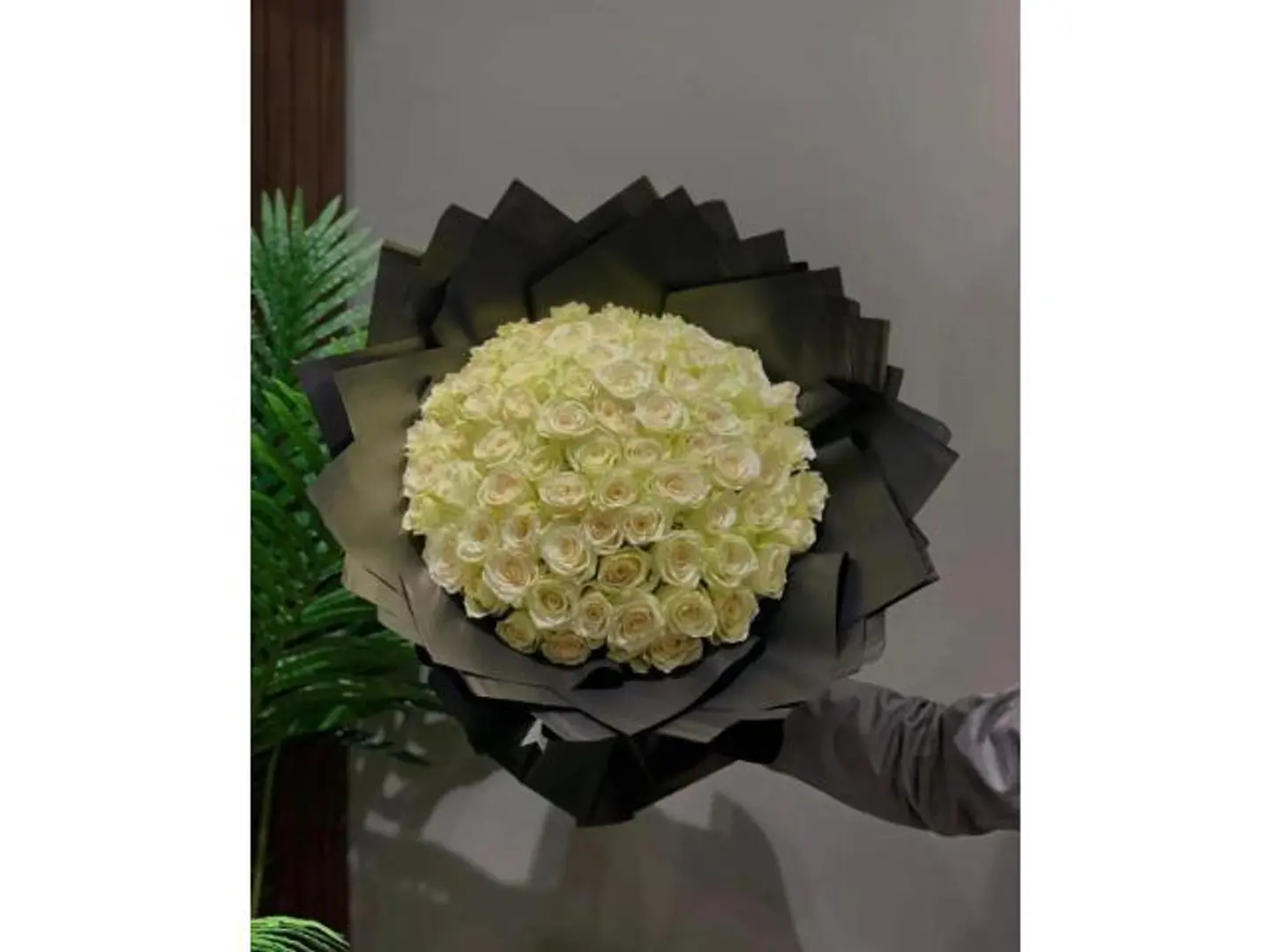 White Gouri Bouquet