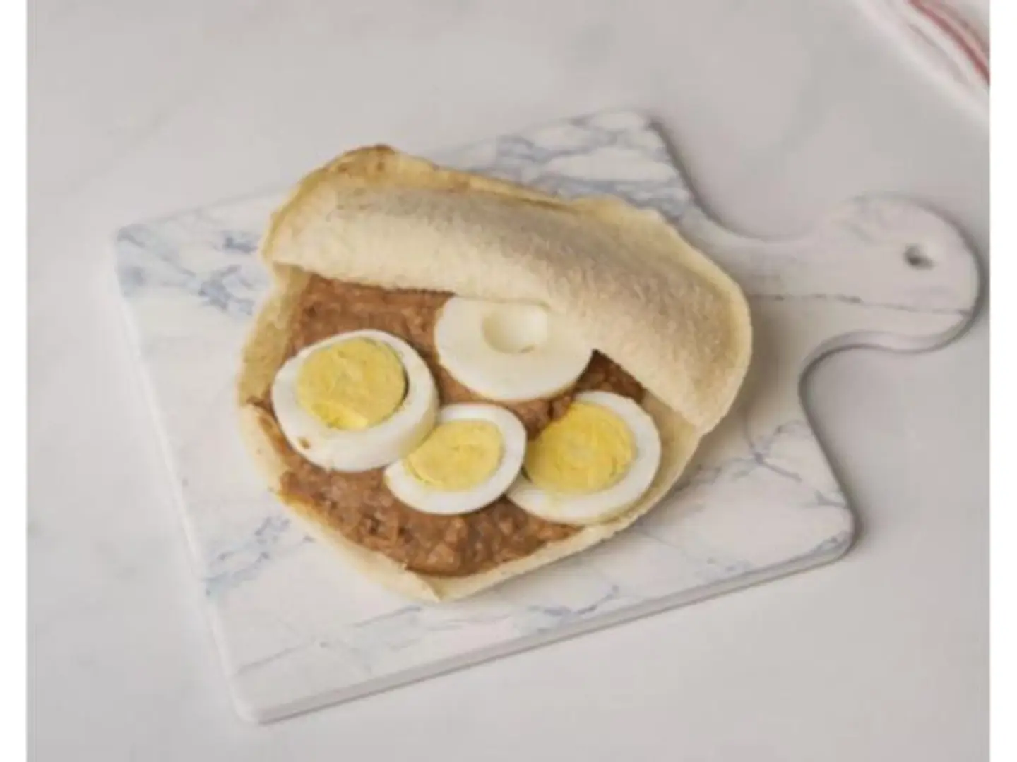Foul & Egg Sandwich