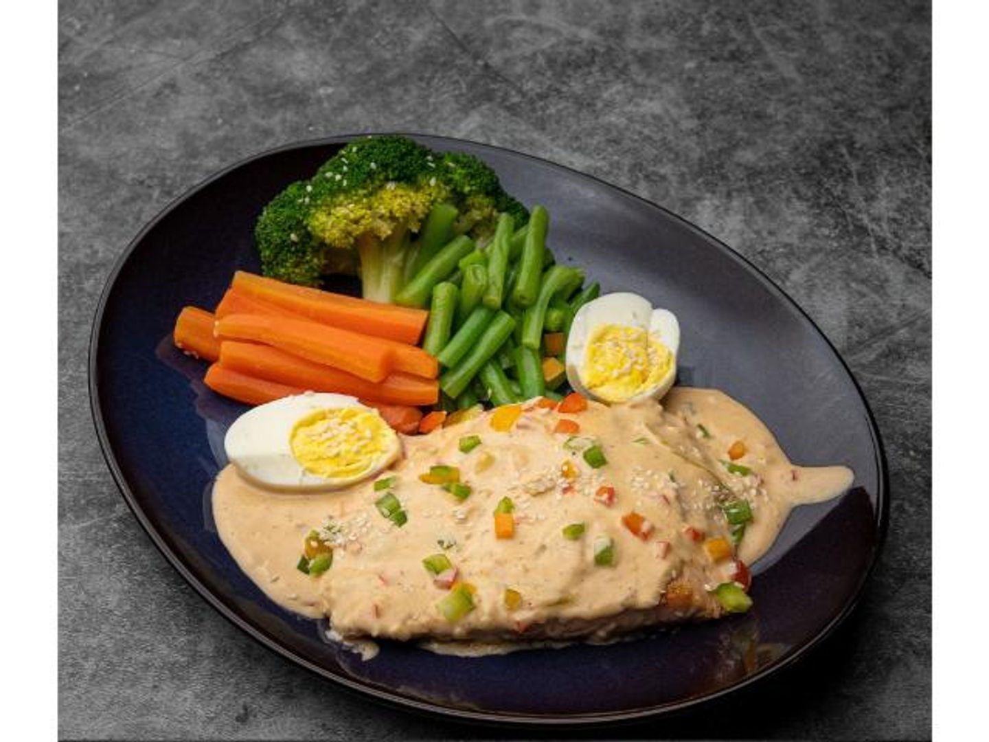 Grilled Salmon And Steamed Vege.