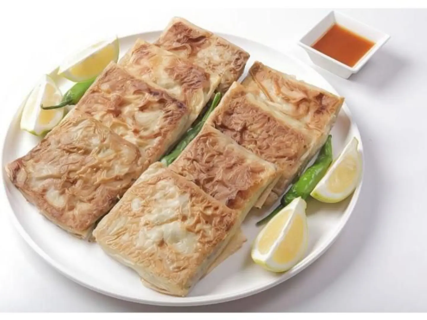 Vegetable Mutabbak With Melted Cheese