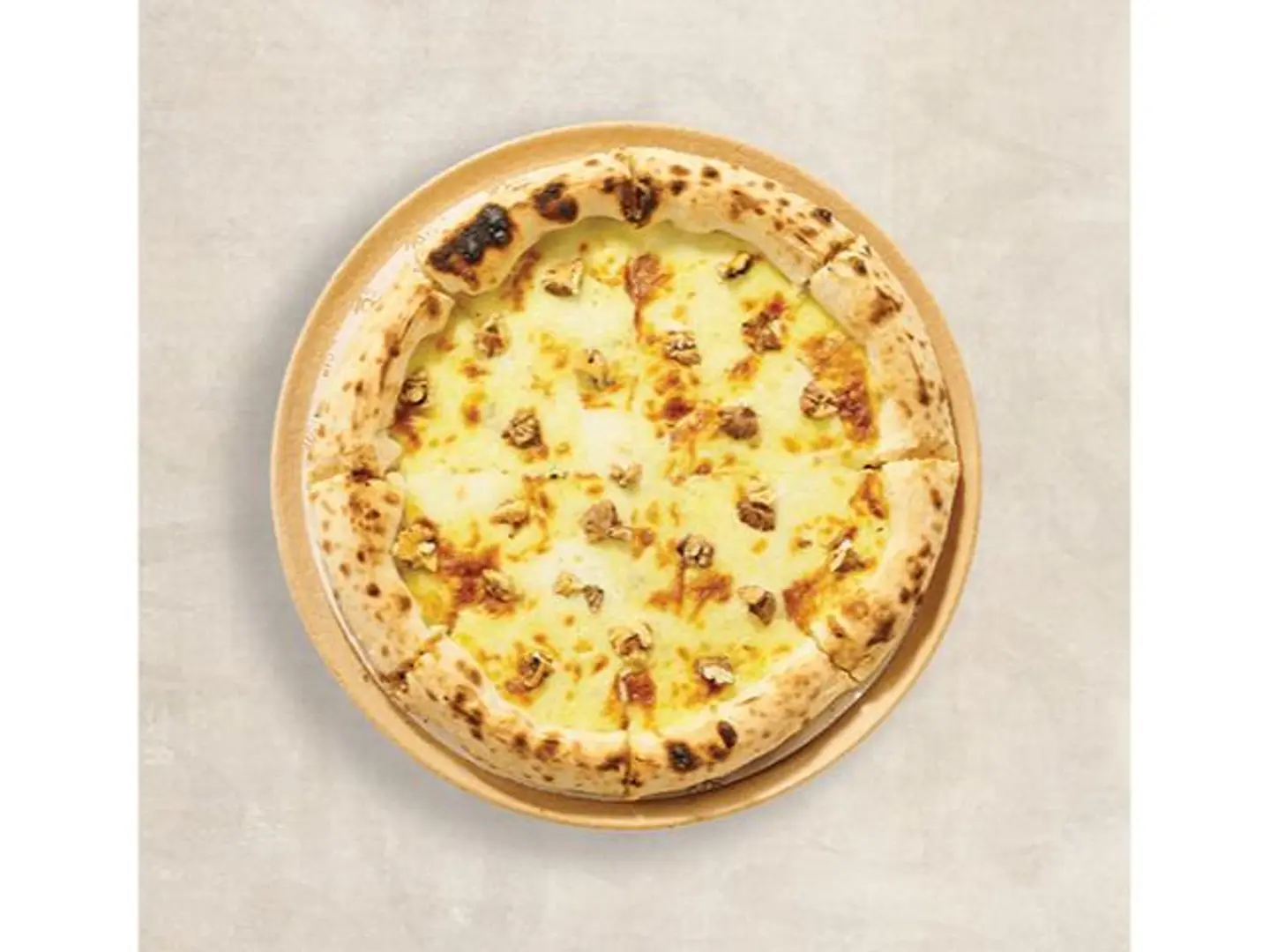 بيتزا الأجبان الأربعة