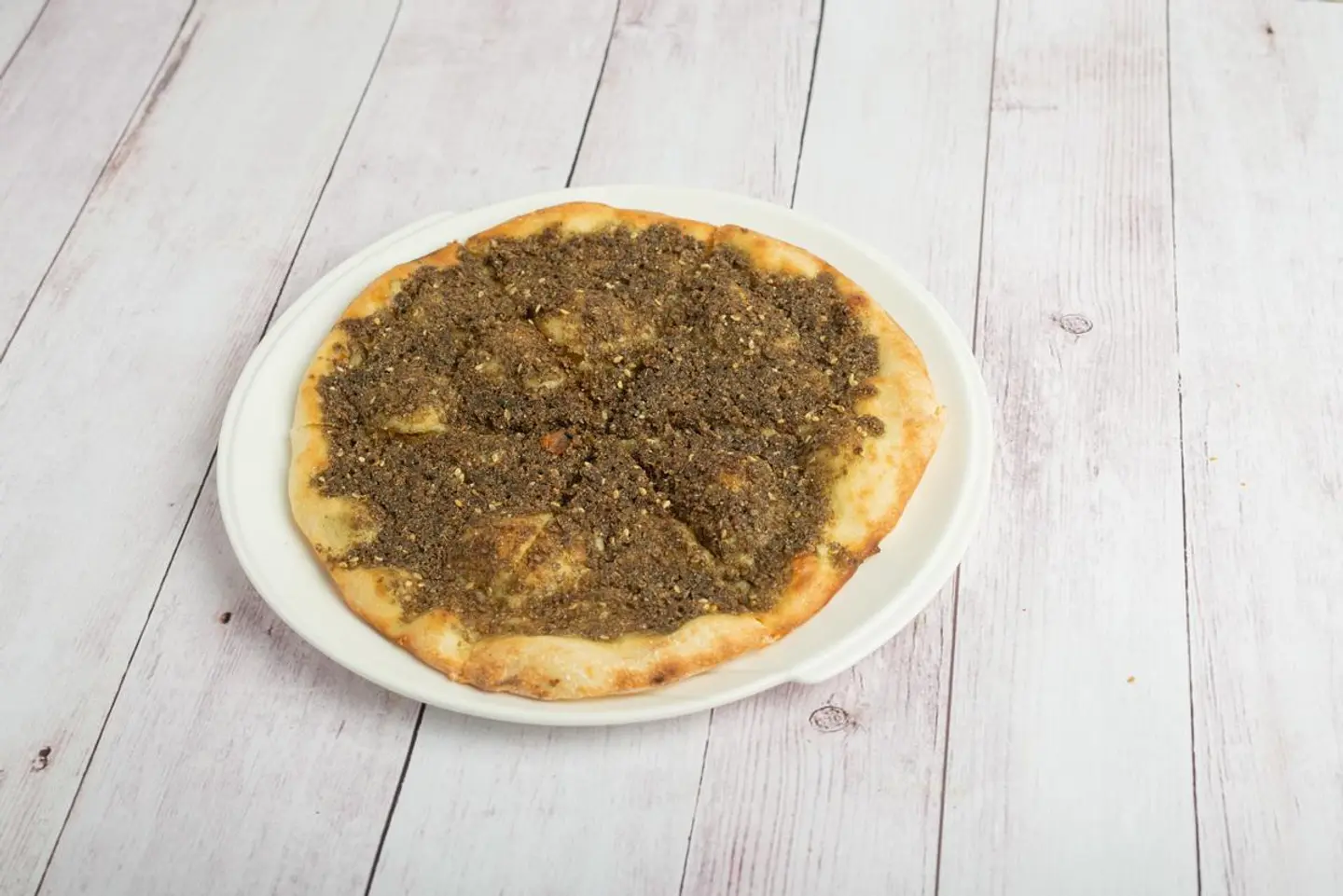 مناقيش زعتر بالشطة