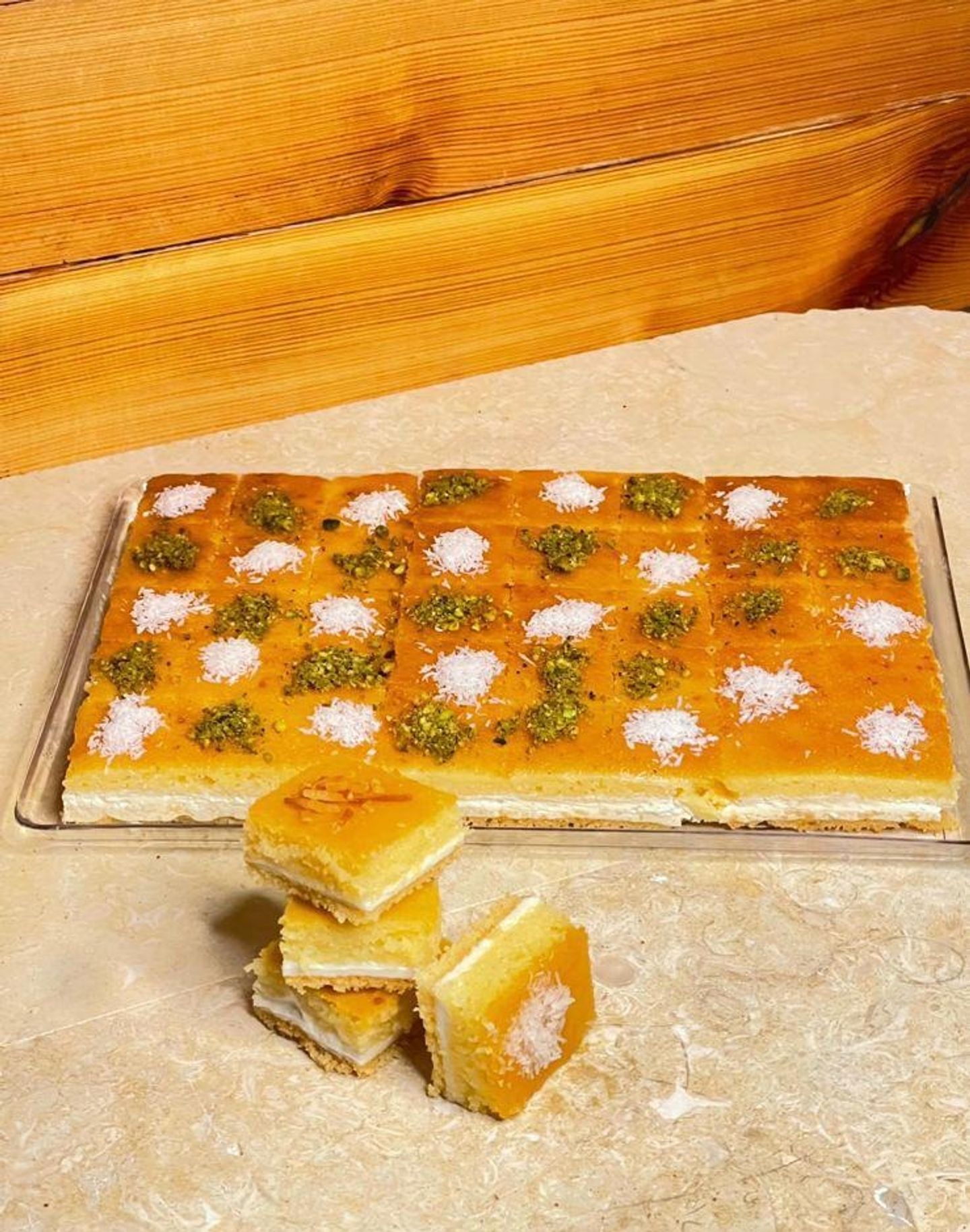 بسبوسة قشطة