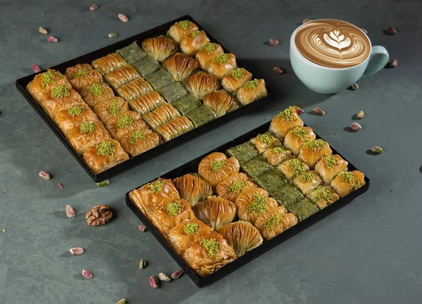 بقلاوة اسطنبول شفاف - حجم صغير