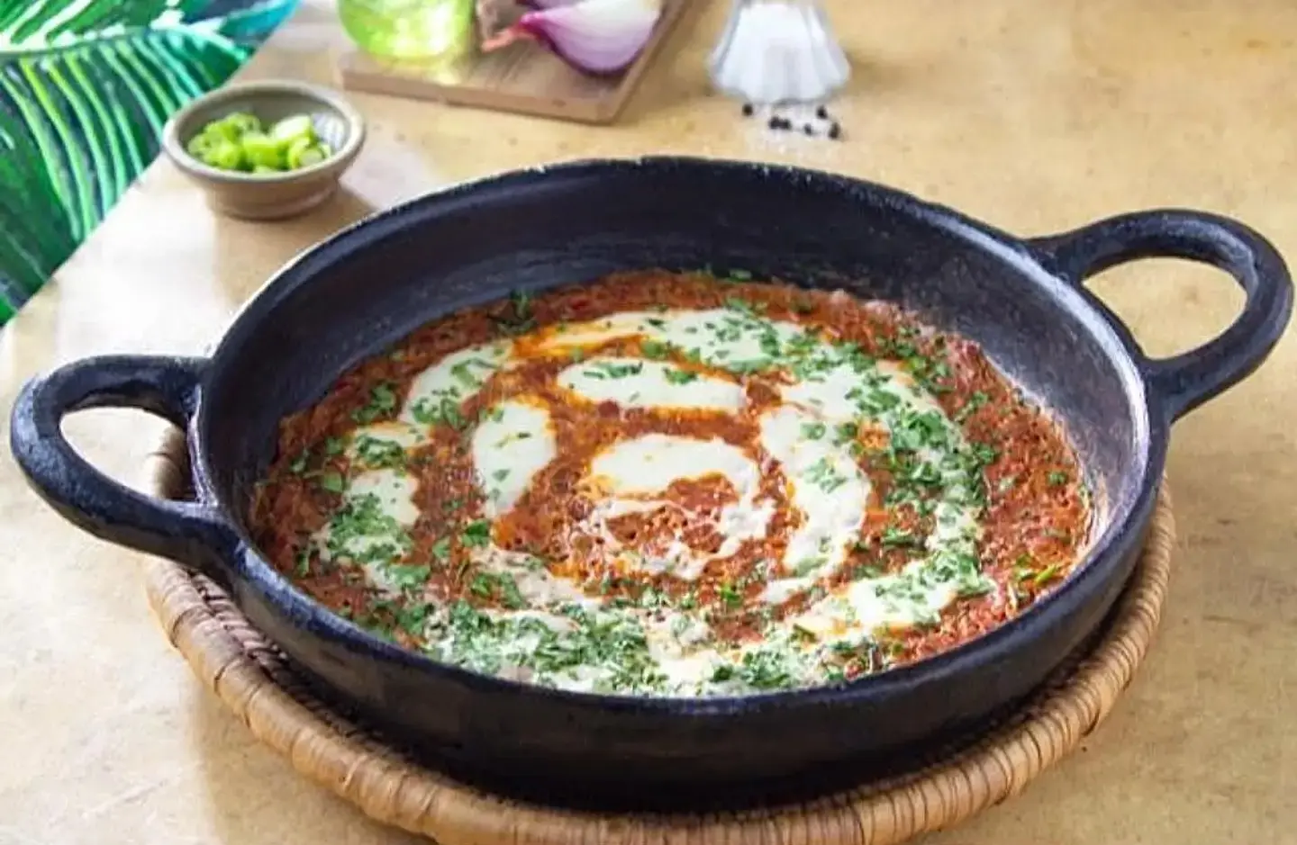Lahsa With Sautéed Hajar