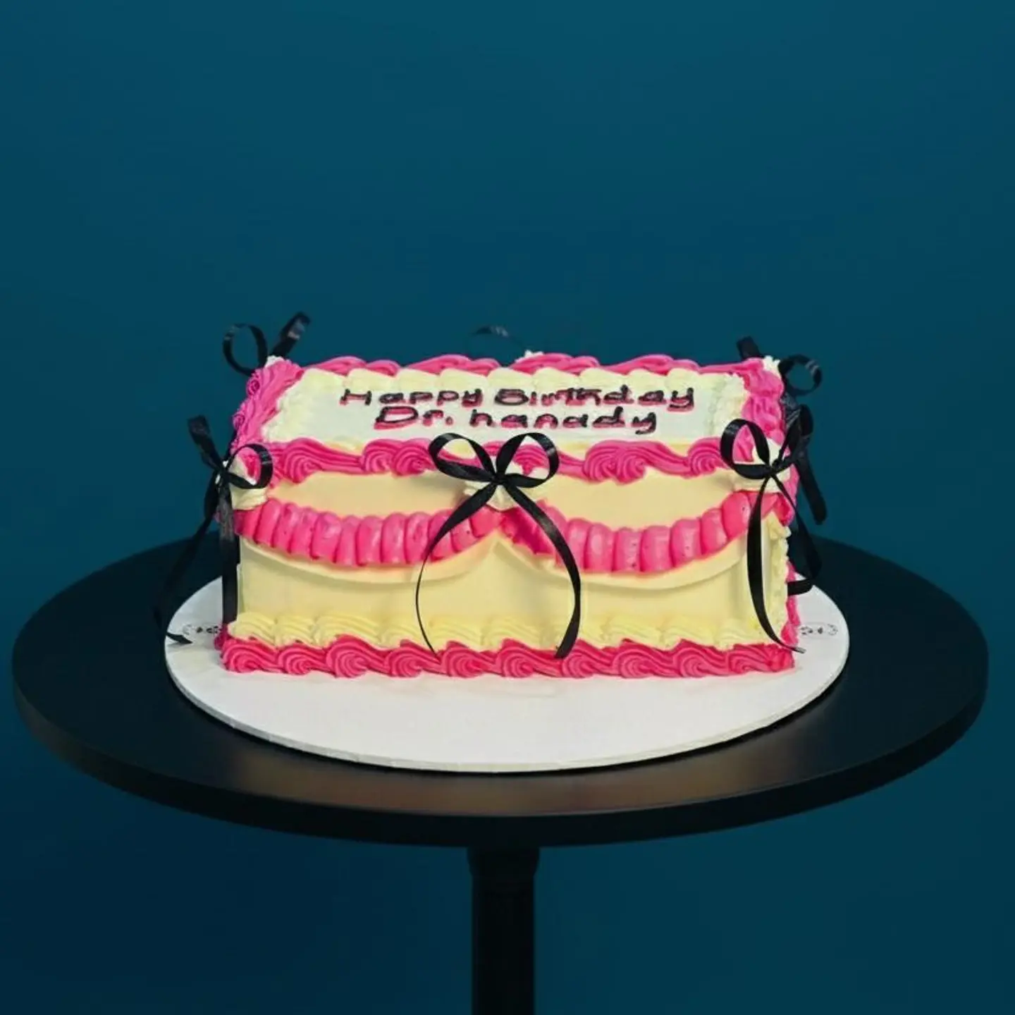 Retro Rectangle Cake