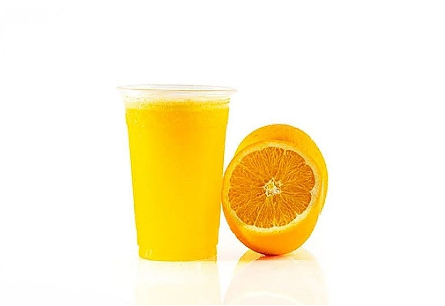 عصير برتقال طبيعي